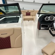 2024 Mastercraft XT20